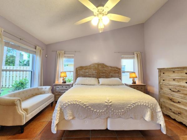 Meadowland Cove Of Wellington, 13053 Meadowbreeze Dr, Wellington, Florida 33414, image 2