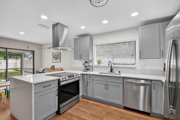 The Estates Of Silverlake, 2606 SW 23rd Cranbrook Dr, Boynton Beach, Florida 33436, image 1