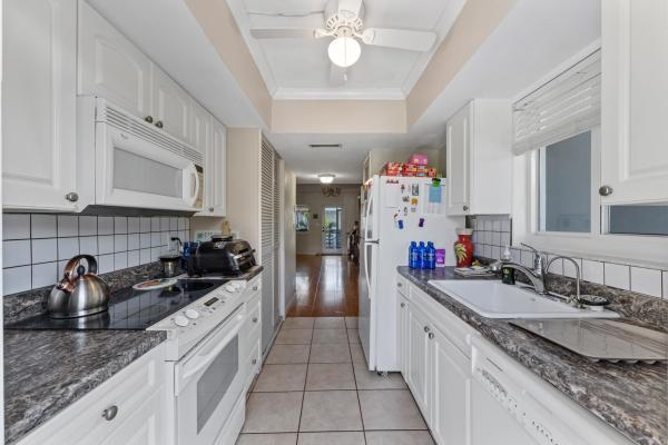 Venetian Park, 2151 NE 42nd Ct #225, Lighthouse Point, Florida 33064, image 2