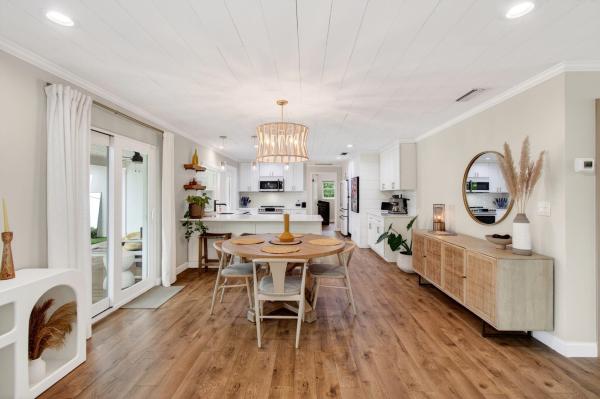 Boca Raton Square, 998 SW 7th St, Boca Raton, Florida 33486, image 3