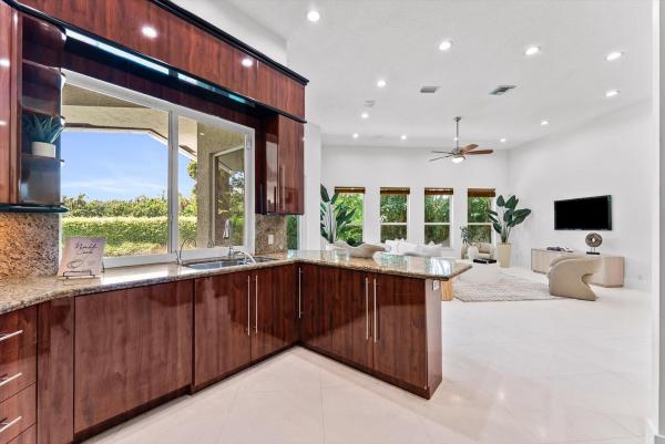 Boca Grove Plantation, 7876 Mandarin Dr, Boca Raton, Florida 33433, image 2