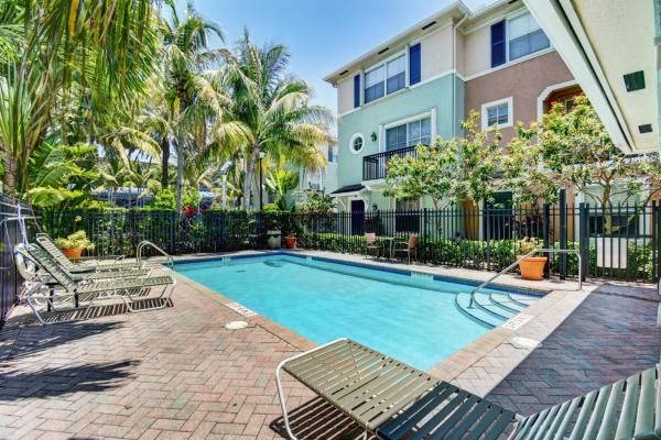 Atlantic Grove, 306 NW 1st St, Delray Beach, Florida 33444, image 2