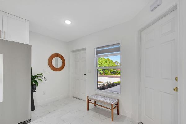 3868 Patio Ct #5, Palm Springs, Florida 33461, image 1