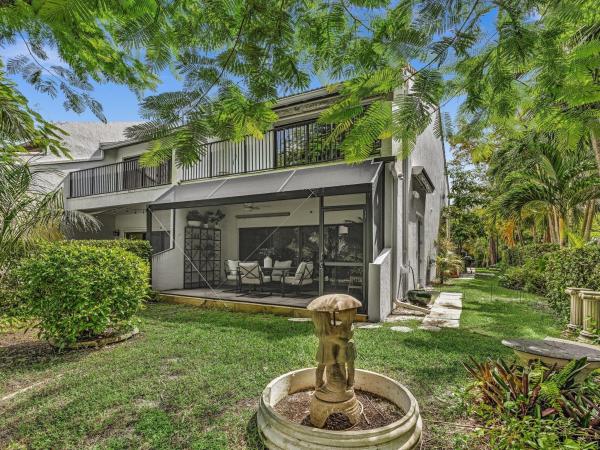 Coventry Green At Wellington, 1970 Canterbury Cir, Wellington, Florida 33414, image 1