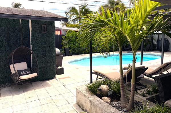 Broadmoor, 372 Lytle St, West Palm Beach, Florida 33405, image 3