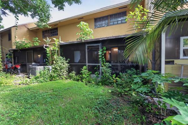 Center Court, 3254 N Pine Island Rd #408, Sunrise, Florida 33351, image 3