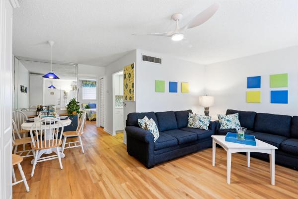 Snug Harbor Gardens, 640 Snug Harbor Dr #F4, Boynton Beach, Florida 33435, image 3