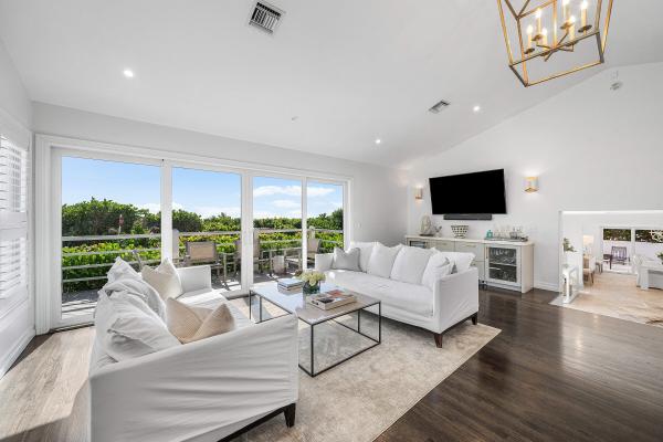 Boyntons, 5910 Old Ocean Blvd, Ocean Ridge, Florida 33435, image 3