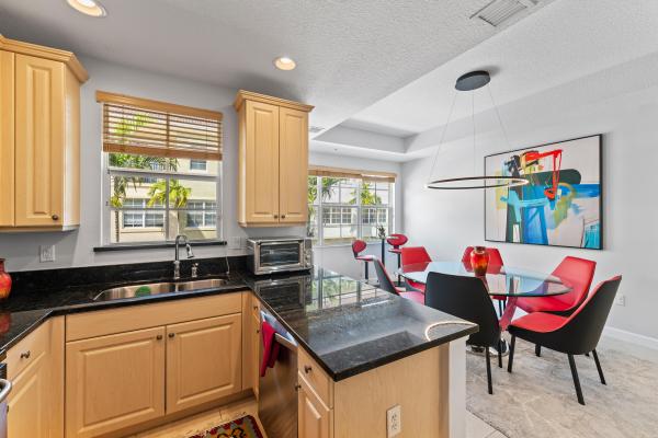 Harbour Oaks, 2558 Gardens Pkwy, Palm Beach Gardens, Florida 33410, image 2