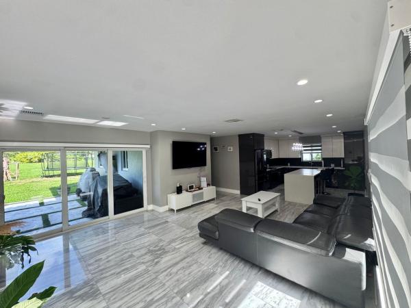 Miami Lakes Residential, 14231 Lake Candlewood Ct, Miami Lakes, Florida 33014, image 1