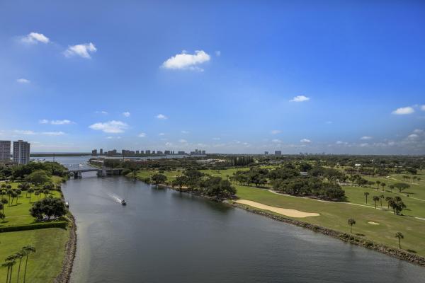 Gemini, 336 Golfview Rd #1017, North Palm Beach, Florida 33408, image 2