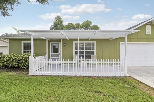Swan Park, 1137 SW Curtis St, Port St. Lucie, Florida 34983, image 3