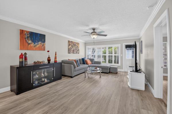 Town Villas At Moon Lake, 18940 Stewart Cir #5, Boca Raton, Florida 33496, image 2
