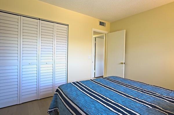 Snug Harbor Gardens, 632 Snug Harbor Dr #D18, Boynton Beach, Florida 33435, image 3
