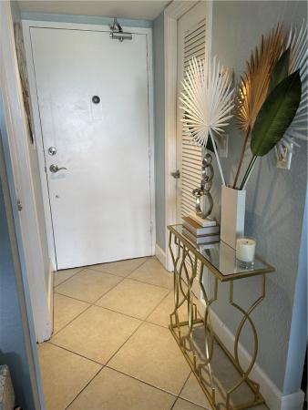 Lauderdale Tower, 2900 NE 30th St #E-6, Fort Lauderdale, Florida 33306, image 1