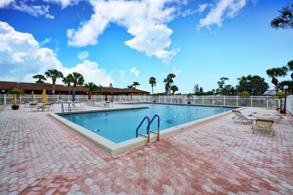 Delray Villas 3, 14519 Lucy Dr, Delray Beach, Florida 33484, image 3