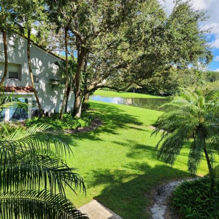 851 Lyons Rd #22203, Margate, Florida 33063, image 2