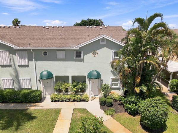 Waterside Village Of Palm Beach, 211 Waterside Dr, Hypoluxo, Florida 33462, image 2
