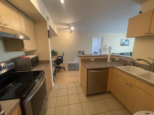 712 Villa Cir, Boynton Beach, Florida 33435, image 2