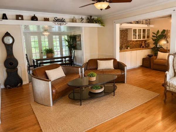 Colee Hammock, 1620 SE 2nd Ct, Fort Lauderdale, Florida 33301, image 1