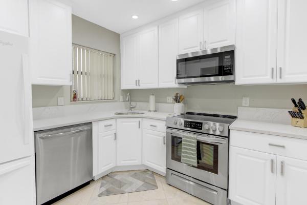 4480 Carambola Cir S #27317, Coconut Creek, Florida 33066, image 2