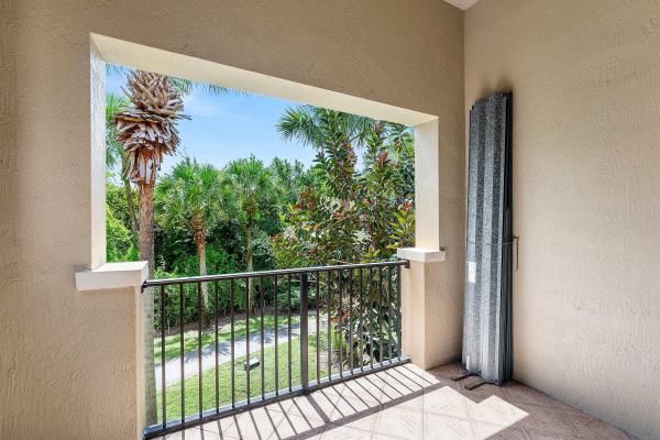 2896 Hidden Hills Rd #1002, West Palm Beach, Florida 33411, image 3