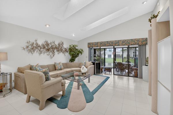 Waters Edge At Boca West Country Club, 20065 Waters Edge Dr #101, Boca Raton, Florida 33434, image 3