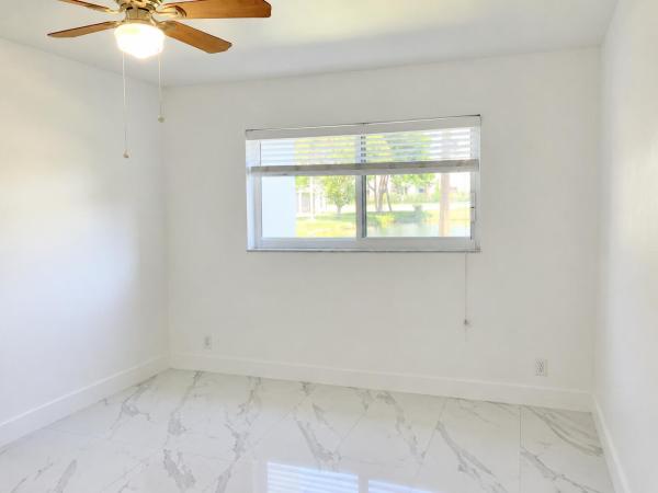 Danians North, 600 NE 2nd St #105, Dania Beach, Florida 33004, image 1
