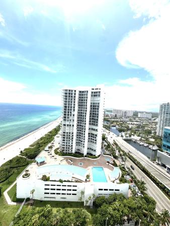 La Perla, 16699 Collins Ave #2410, Sunny Isles Beach, Florida 33160, image 2