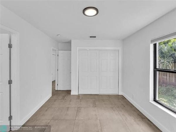216 NW 25th St, Wilton Manors, Florida 33311, image 1