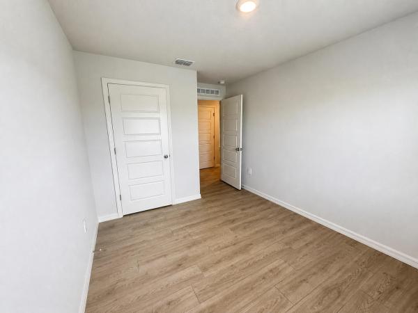 8172 Cobblestone Dr, Fort Pierce, Florida 34945, image 2