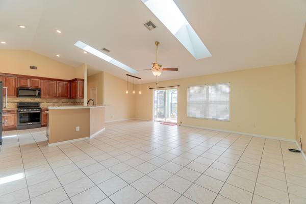 Torino, 5593 NW Wesley Rd, Port St. Lucie, Florida 34986, image 3