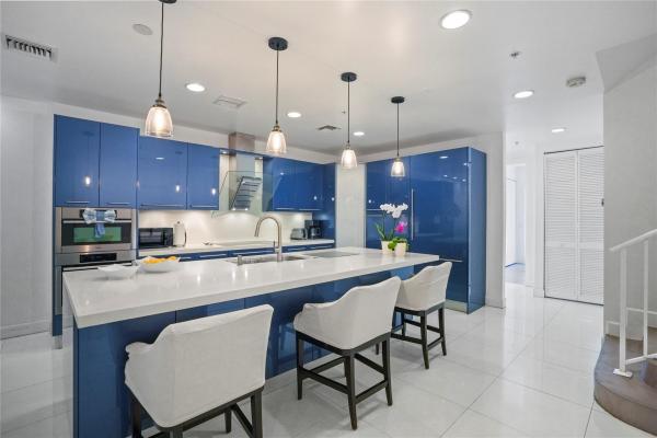 White Sands Beach, 347 Oak St #B1, Hollywood, Florida 33019, image 1