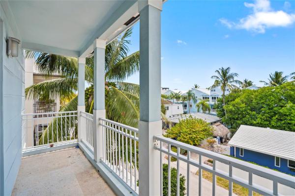 White Sands Beach, 347 Oak St #B1, Hollywood, Florida 33019, image 3