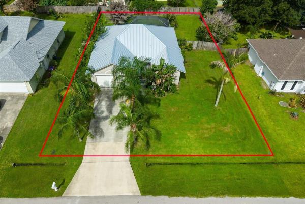Northport Village, 764 NE Eastlake St, Port St. Lucie, Florida 34983, image 1