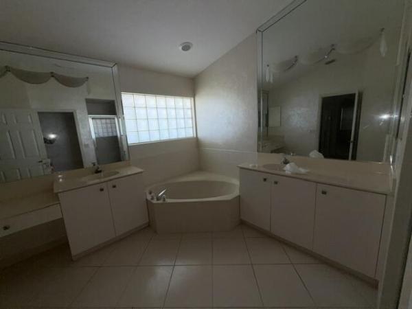 Limoge At The Cascades, 7278 Haviland Cir, Boynton Beach, Florida 33437, image 2