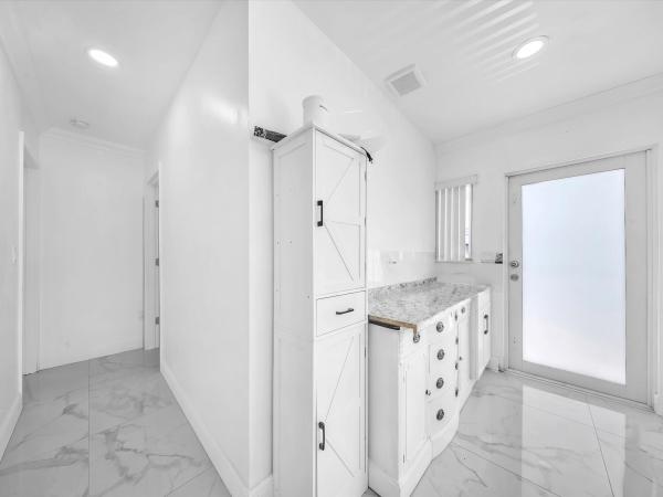 2951 SW 139th Ave, Unincorporated Dade County, Florida 33175, image 1