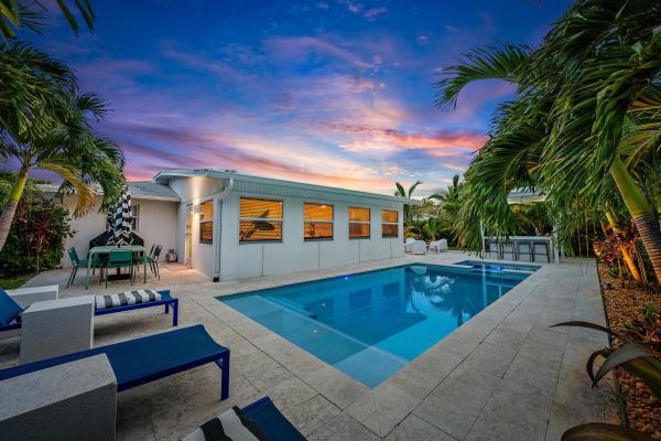 Jupiter In The Pines, 570 N Dover Rd, Tequesta, Florida 33469, image 1