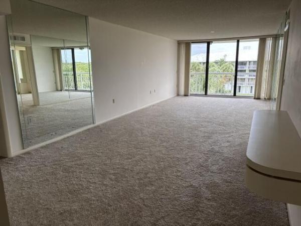 Whitehall Village, 2601 Village Blvd #406, West Palm Beach, Florida 33409, image 3