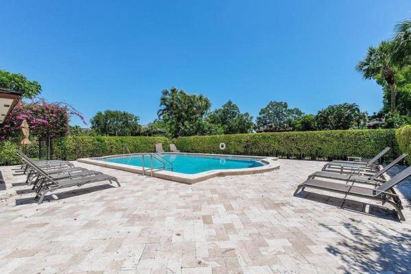Bagattelle, 13334 Polo Club Rd #250, Wellington, Florida 33414, image 2