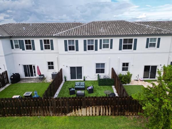 Sunset Trails, 11966 NW 46th St, Coral Springs, Florida 33076, image 2