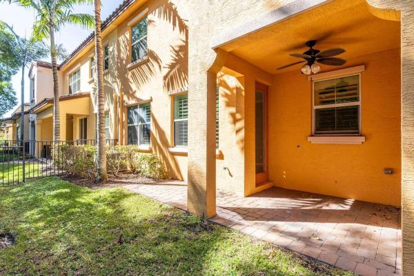 Trevi At The Gardens, 4628 Mediterranean Cir, Palm Beach Gardens, Florida 33418, image 2