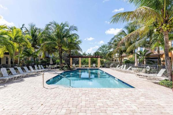 Trevi At The Gardens, 4628 Mediterranean Cir, Palm Beach Gardens, Florida 33418, image 1