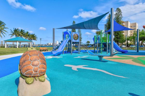 Kelsey City, 411 Evergreen Dr, Lake Park, Florida 33403, image 2