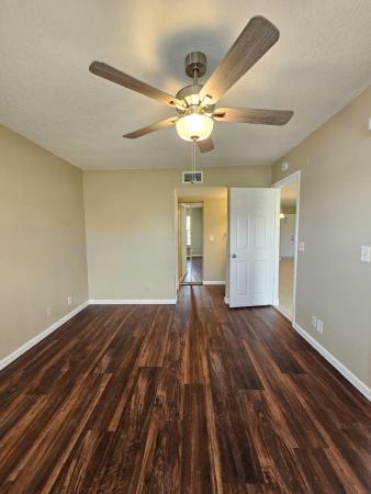 Lake Windwood, 2600 Greenwood Ter #102, Boca Raton, Florida 33431, image 2