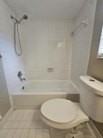 Lake Windwood, 2600 Greenwood Ter #102, Boca Raton, Florida 33431, image 1