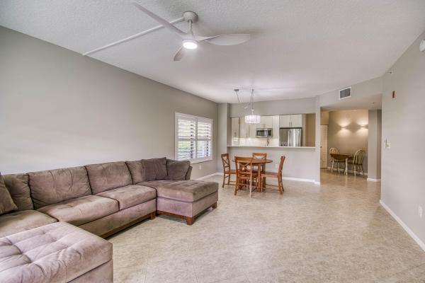 Uno Lago, 800 Uno Lago Dr #105, Juno Beach, Florida 33408, image 3