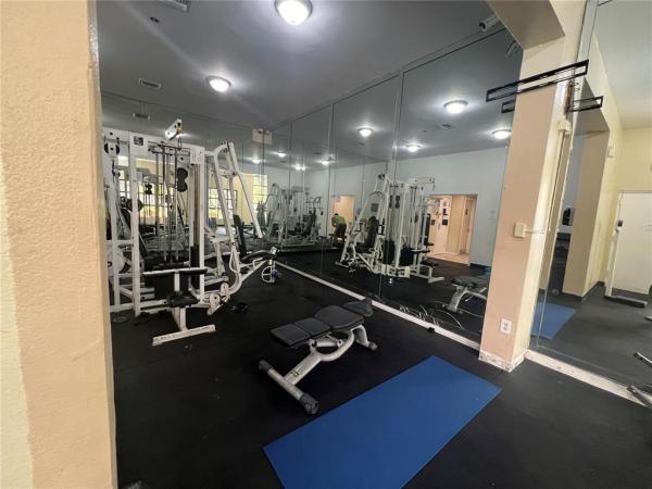 Marina Oaks, 2445 SW 18th Ter #406, Fort Lauderdale, Florida 33315, image 2