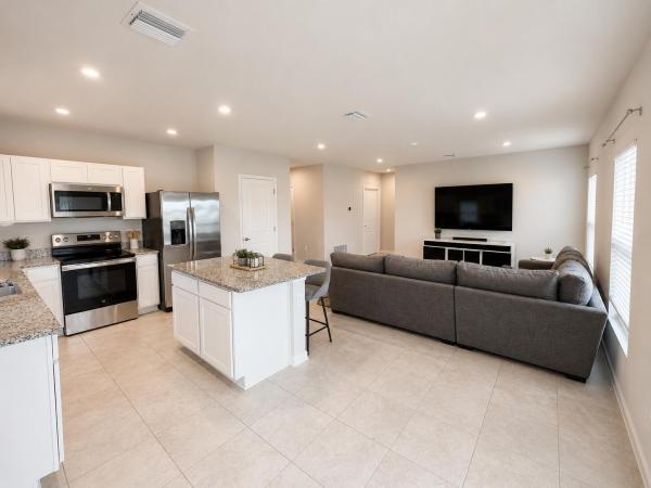 Avalon Crossing, 103 Pummelo Pl, Fort Pierce, Florida 34981, image 2
