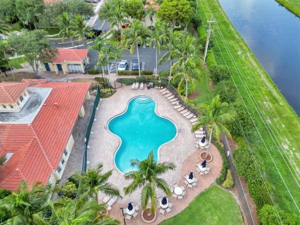 Parkside Village, 3008 N Evergreen Cir, Boynton Beach, Florida 33426, image 1